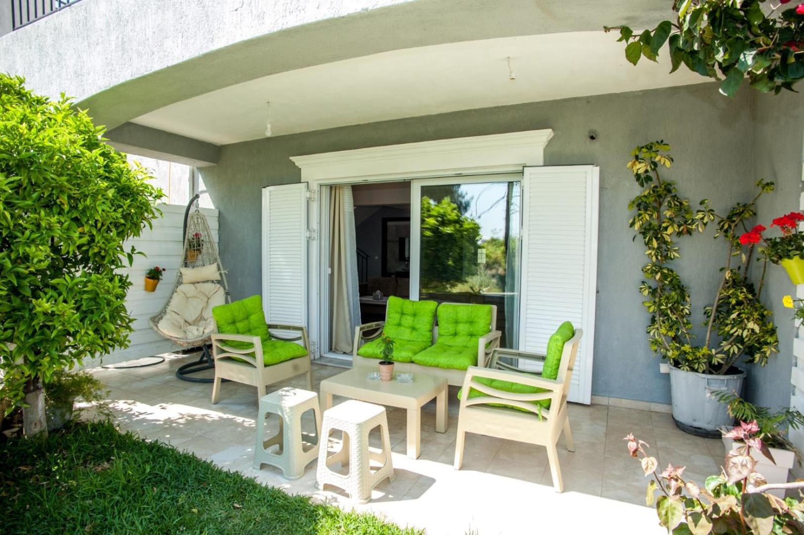 Gravanis Ir Home Pesadha Exterior photo